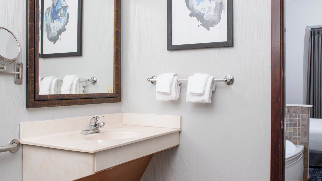 Photo of Bathroom in Lake Delton