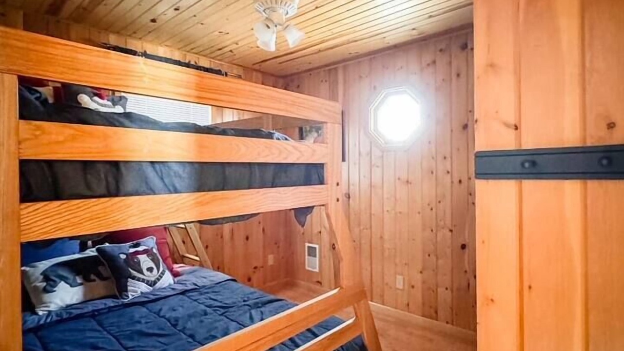 Photo of Bedroom in Hayward