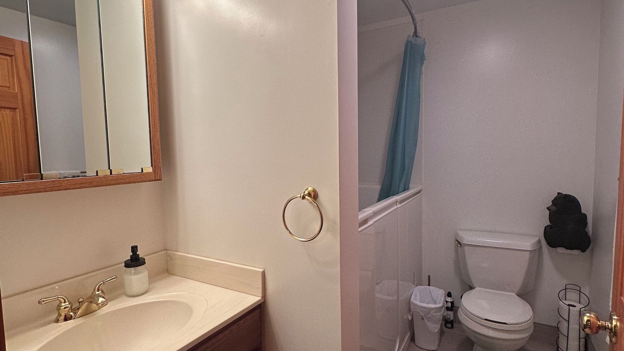 Photo of Bathroom in Grove City