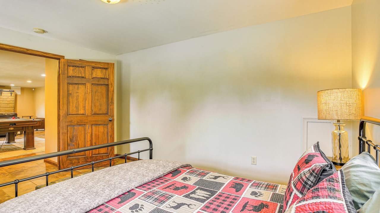 Photo of Bedroom in McArthur