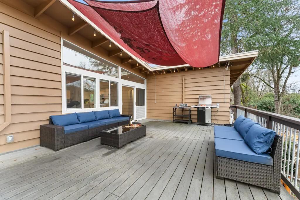 Photo of Bedroom in Grants Pass