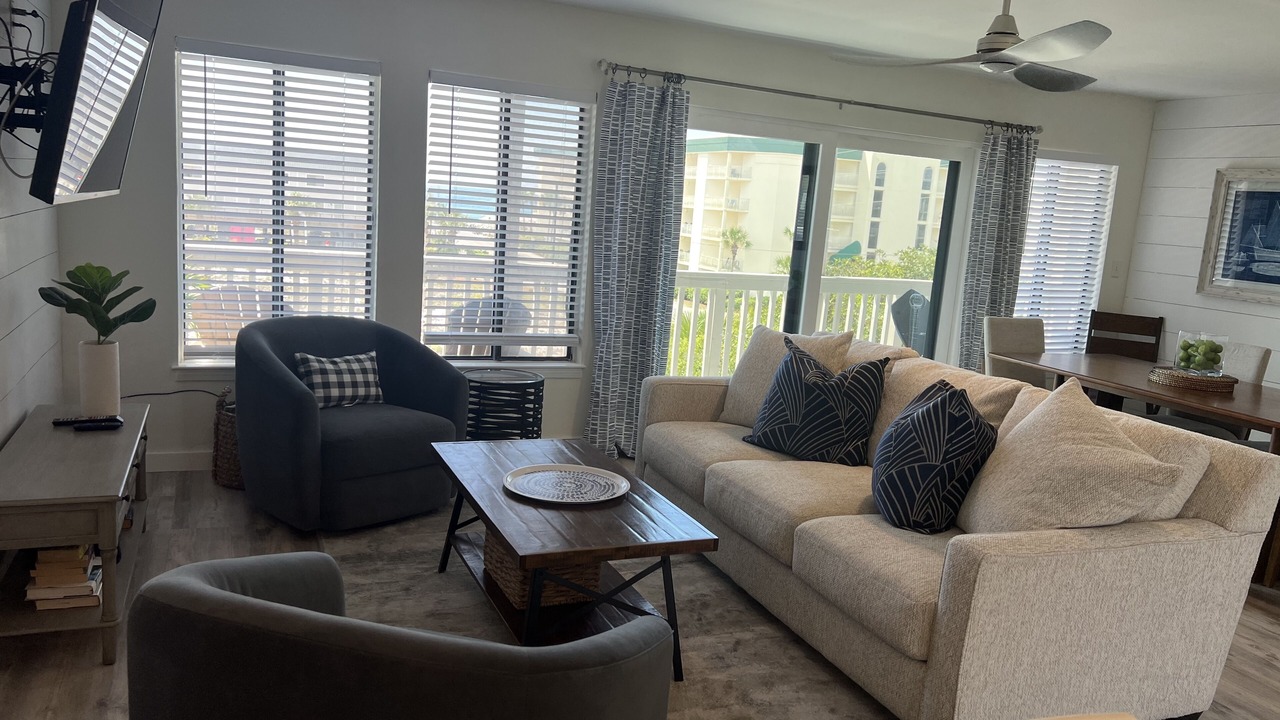Photo of Livingroom in WaterSound West Beach