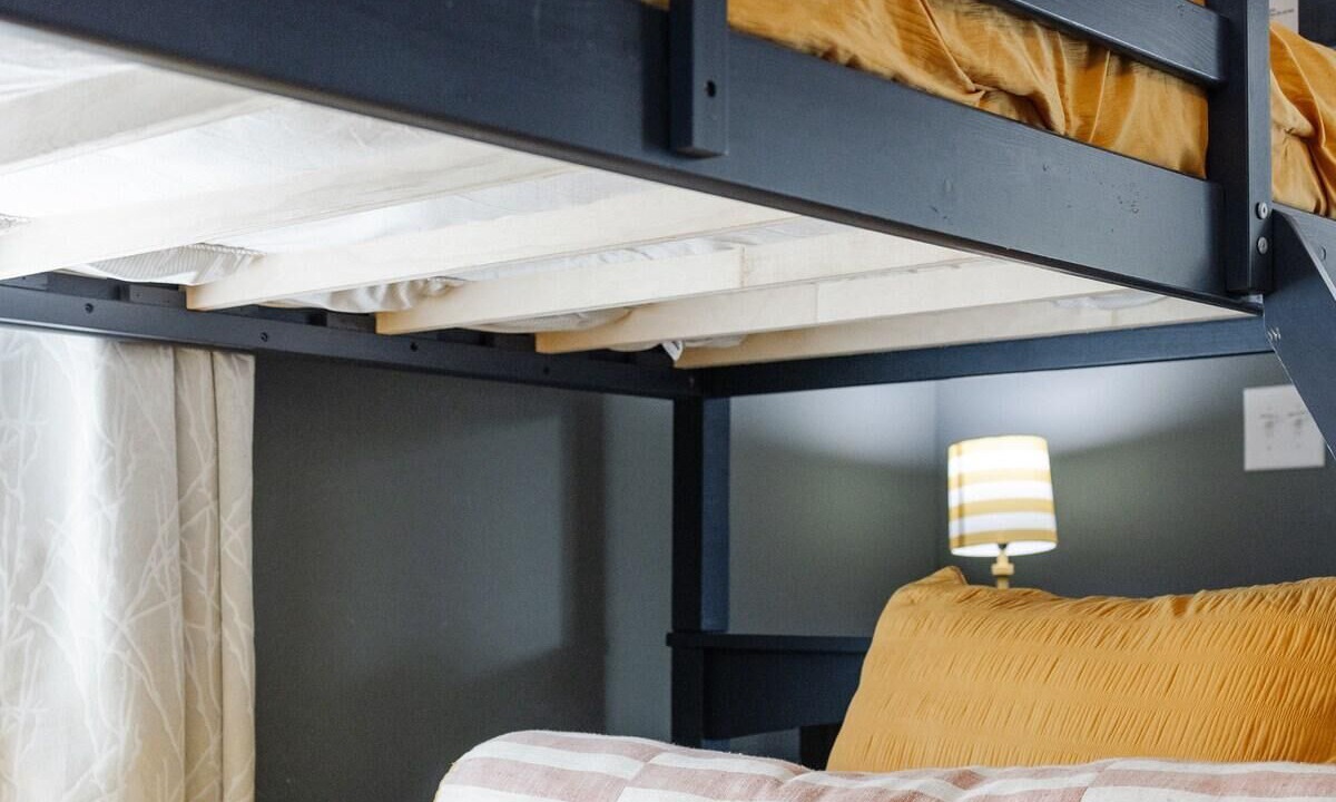 Photo of Bedroom in Lake Secession