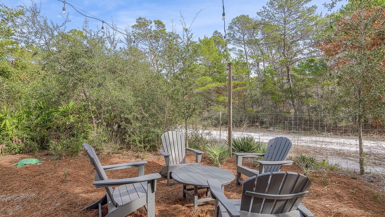 Photo of Outdoor in Lakeside at Blue Mountain Beach