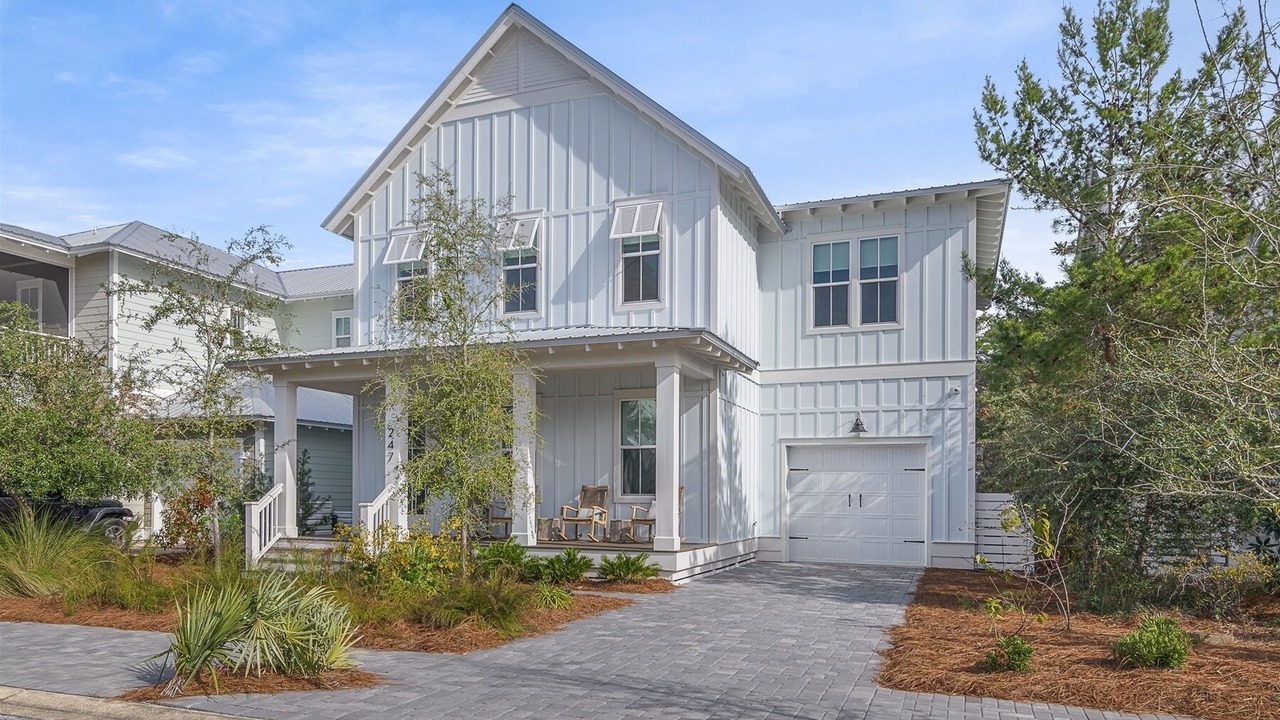 Photo of Outdoor in Lakeside at Blue Mountain Beach