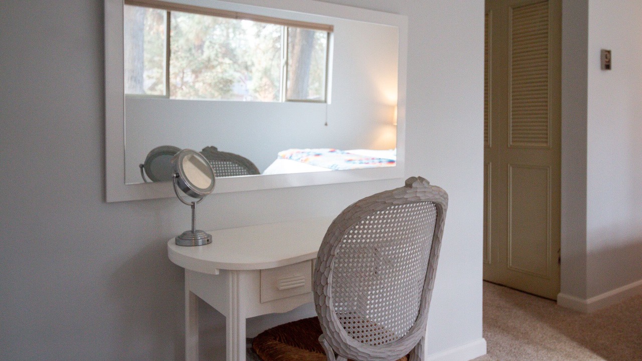 Photo of Bedroom in Sisters