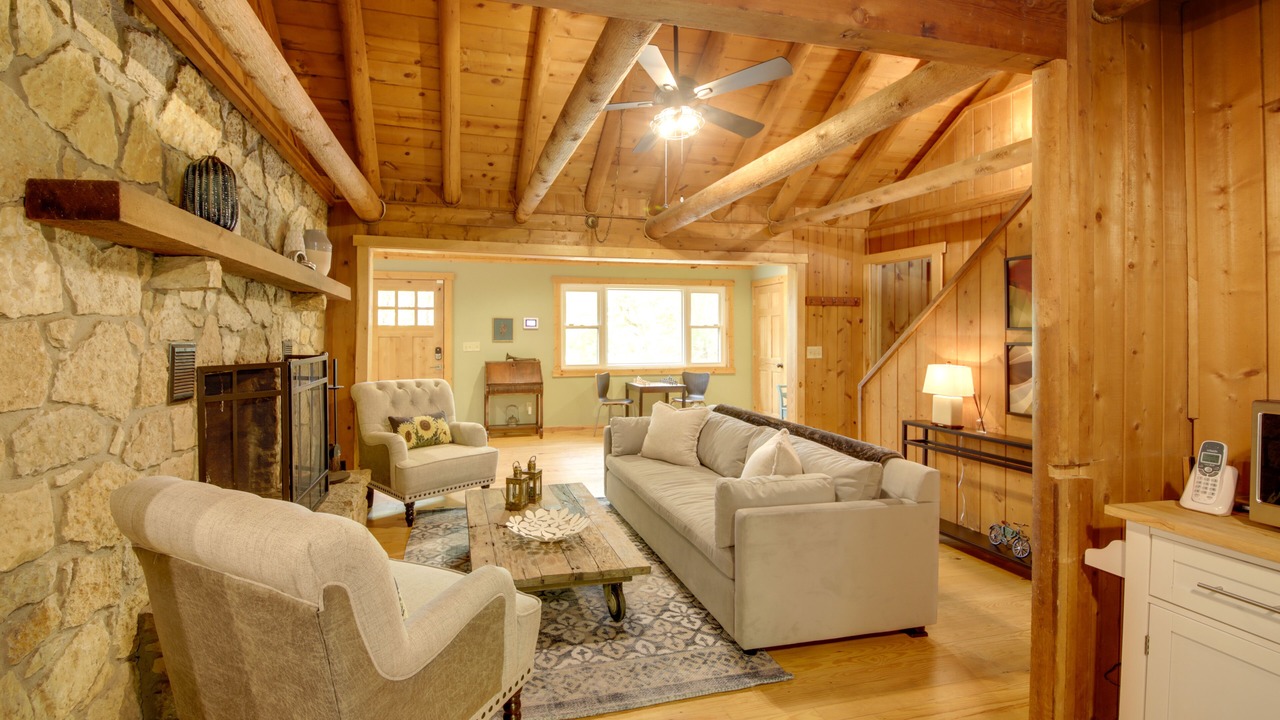 Photo of Livingroom in Bath