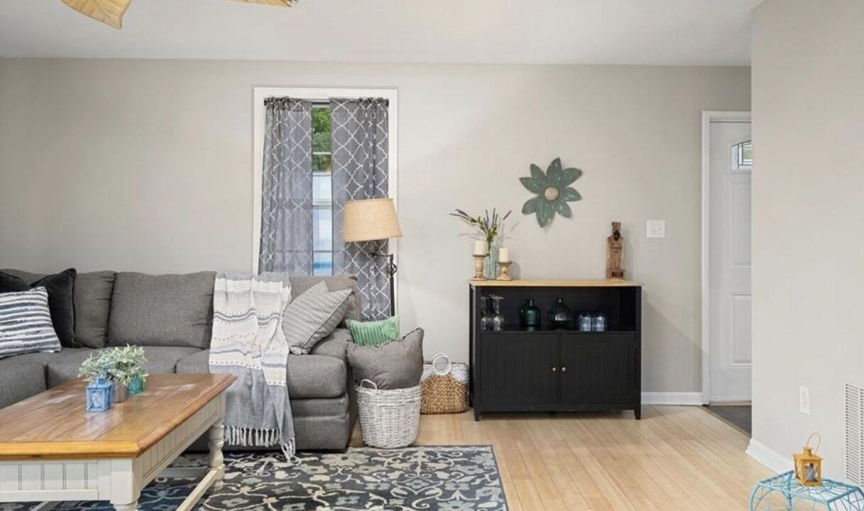 Photo of Livingroom in Verona Beach