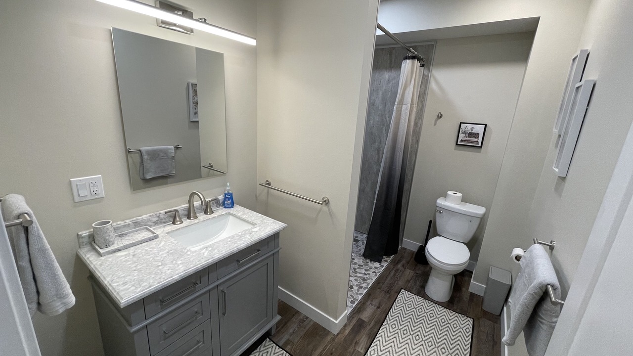 Photo of Bathroom in Clear Lake