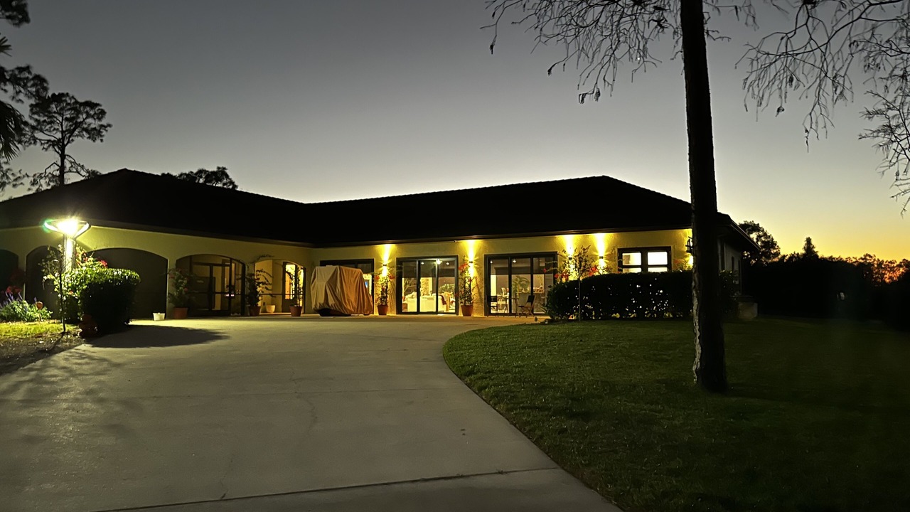 Photo of Outdoor in Oakes Estates