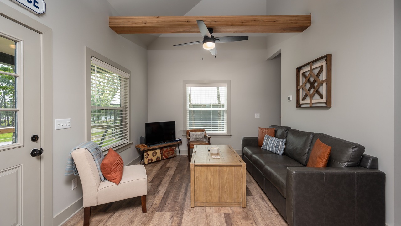Photo of Livingroom in Tracy City