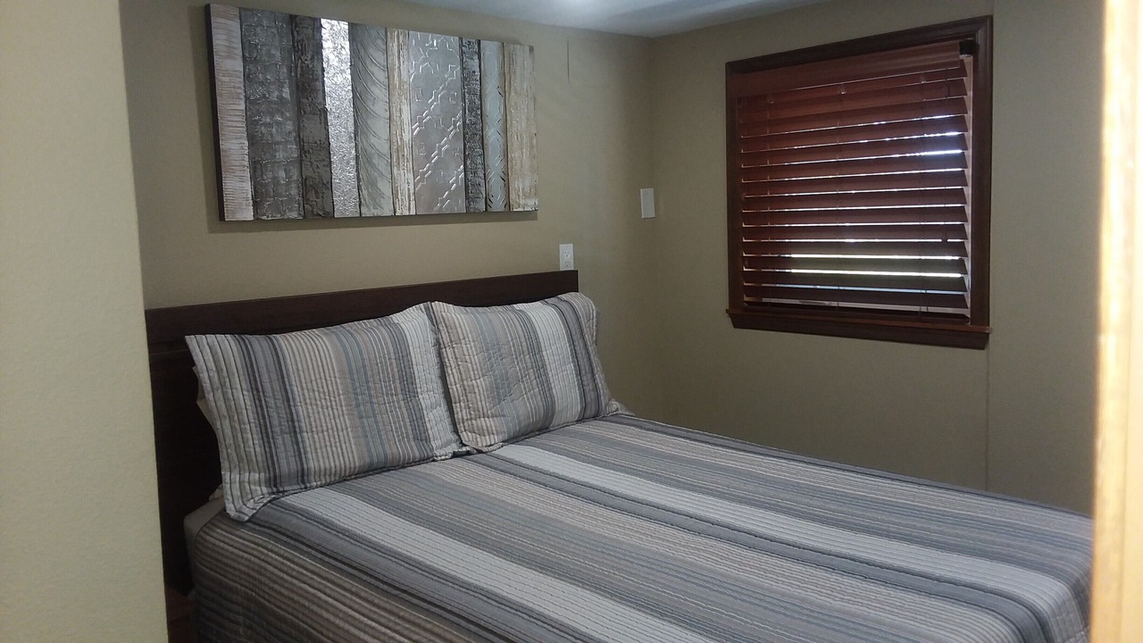 Photo of Bedroom in Des Moines