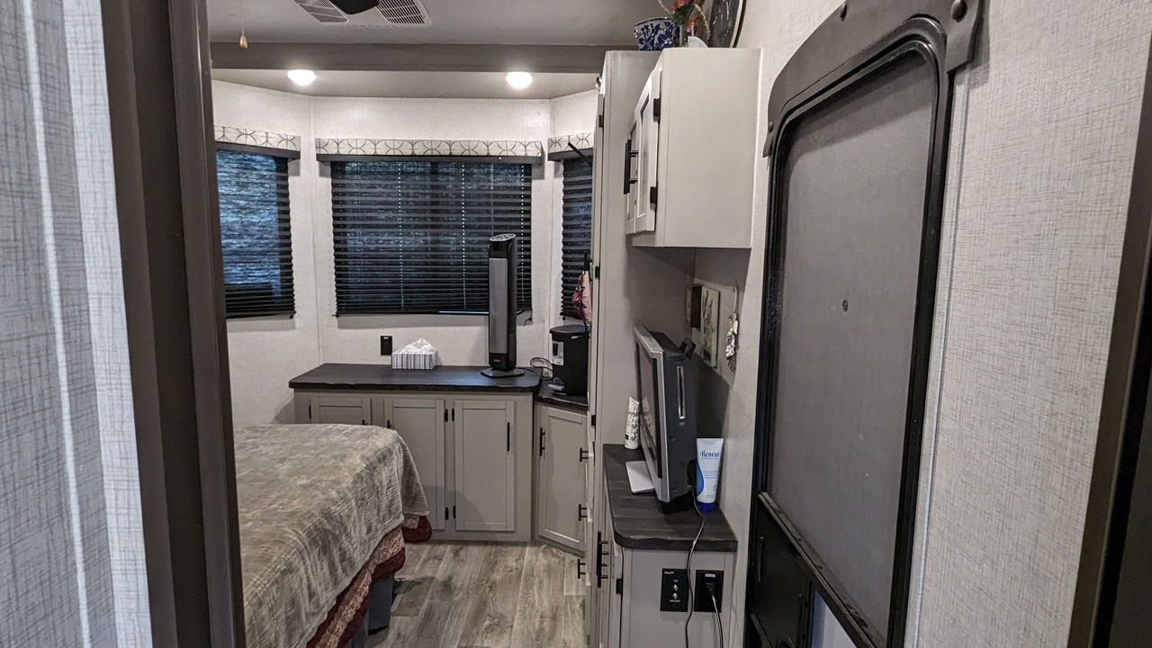 Photo of Bedroom in Grant County