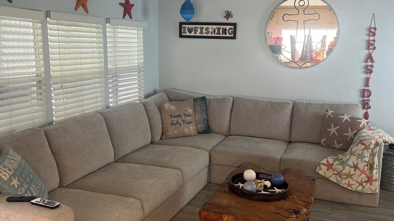 Photo of Livingroom in Cross Key Waterways