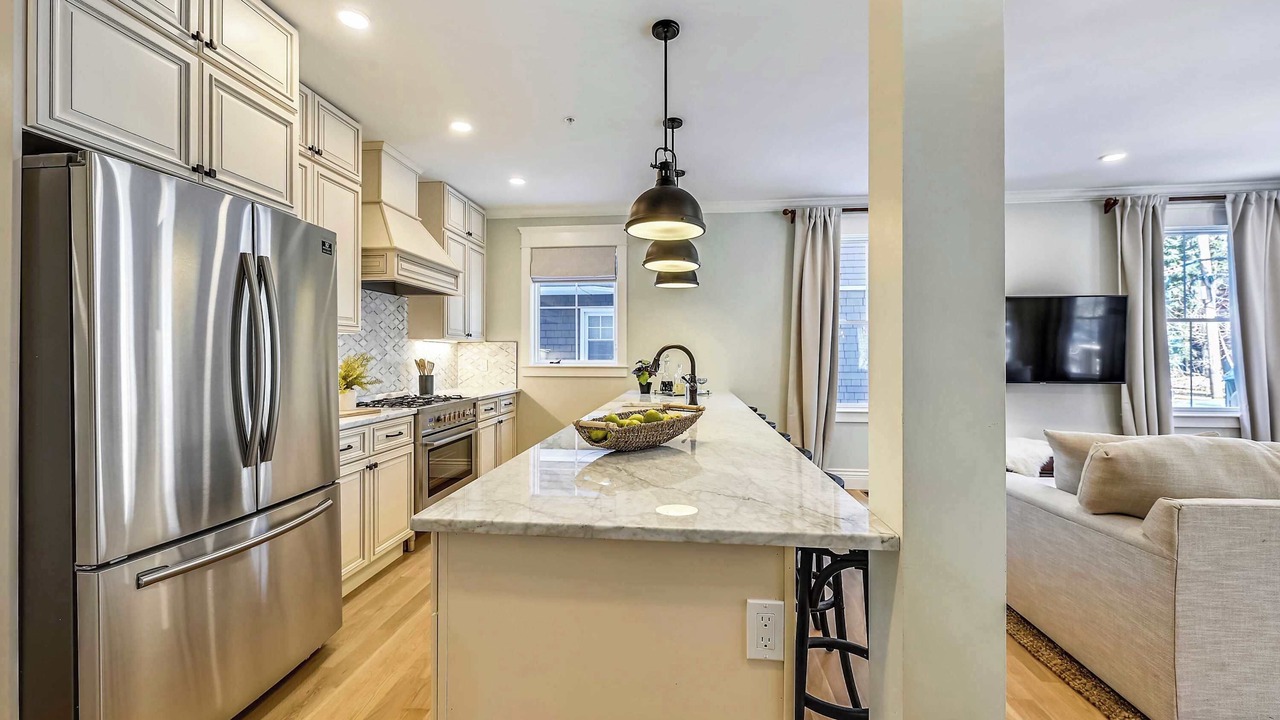 Photo of Kitchen in Egleston Square