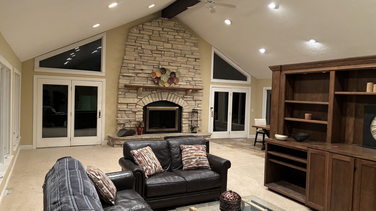 Photo of Livingroom in Cedar Rapids