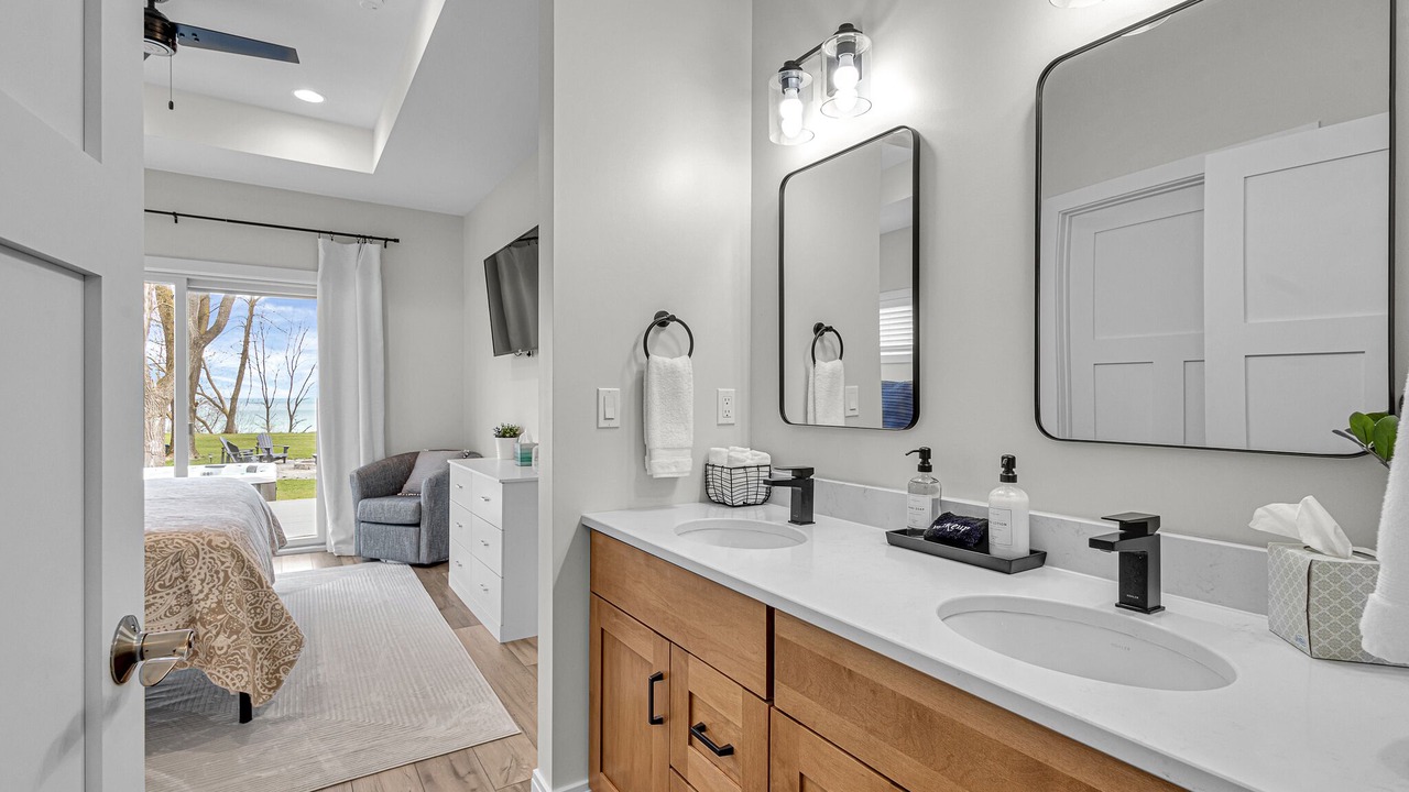 Photo of Bedroom in Cleveland