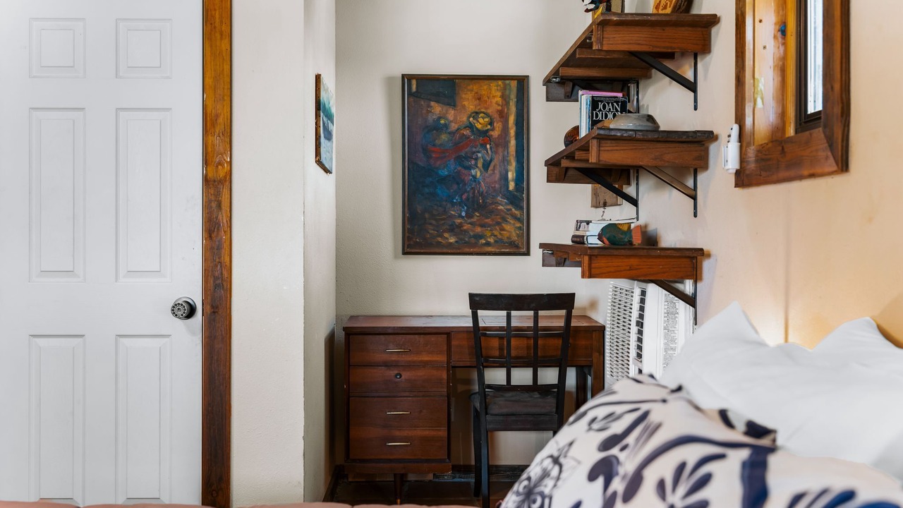 Photo of Bedroom in Driftwood