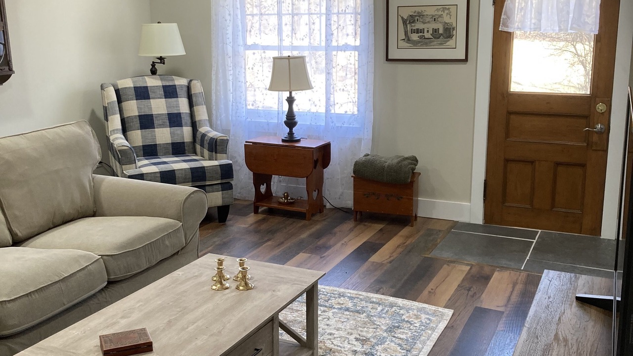 Photo of Livingroom in Dalton