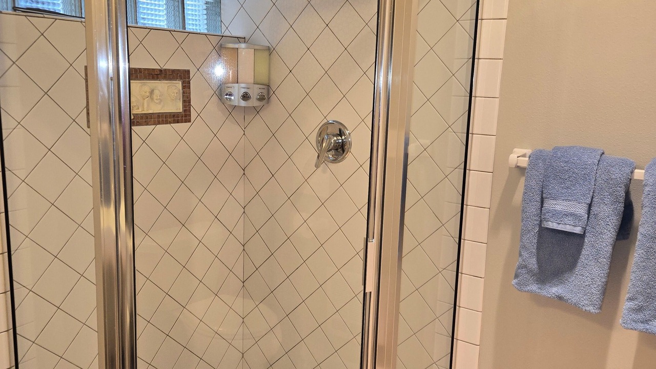 Photo of Bathroom in Alki