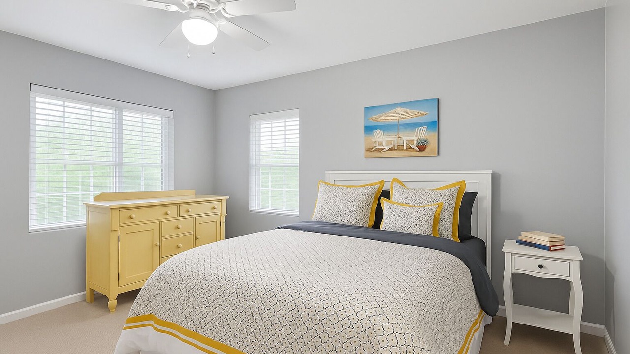Photo of Bedroom in Paw Paw Lake