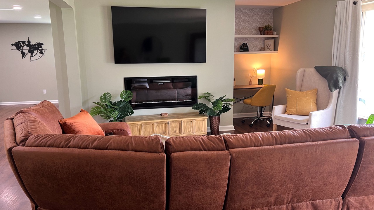 Photo of Livingroom in Mason