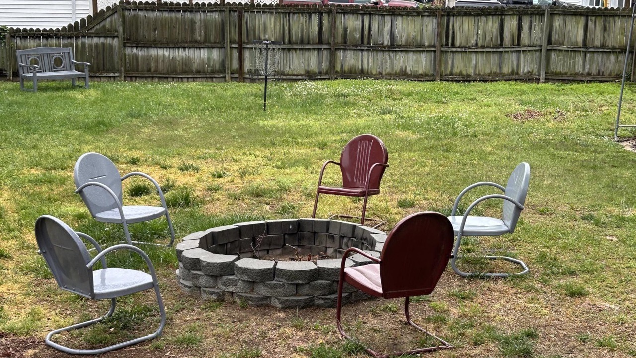 Photo of Outdoor in Issue