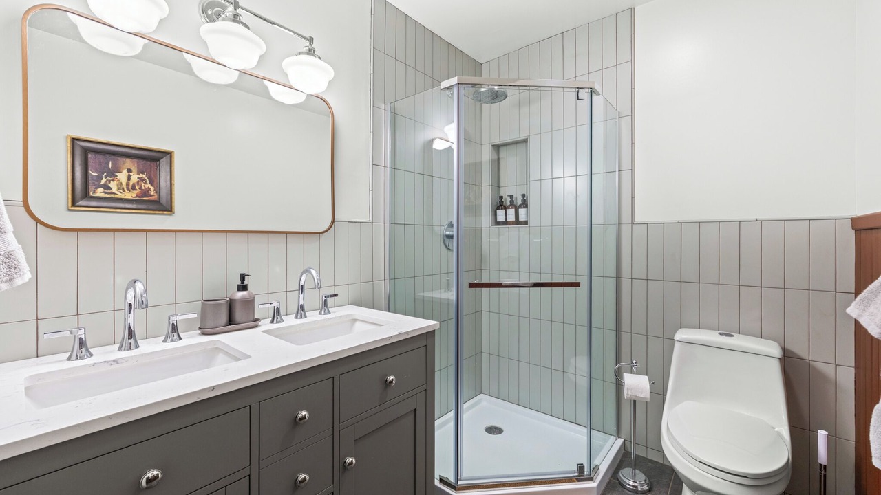 Photo of Bathroom in Haywood
