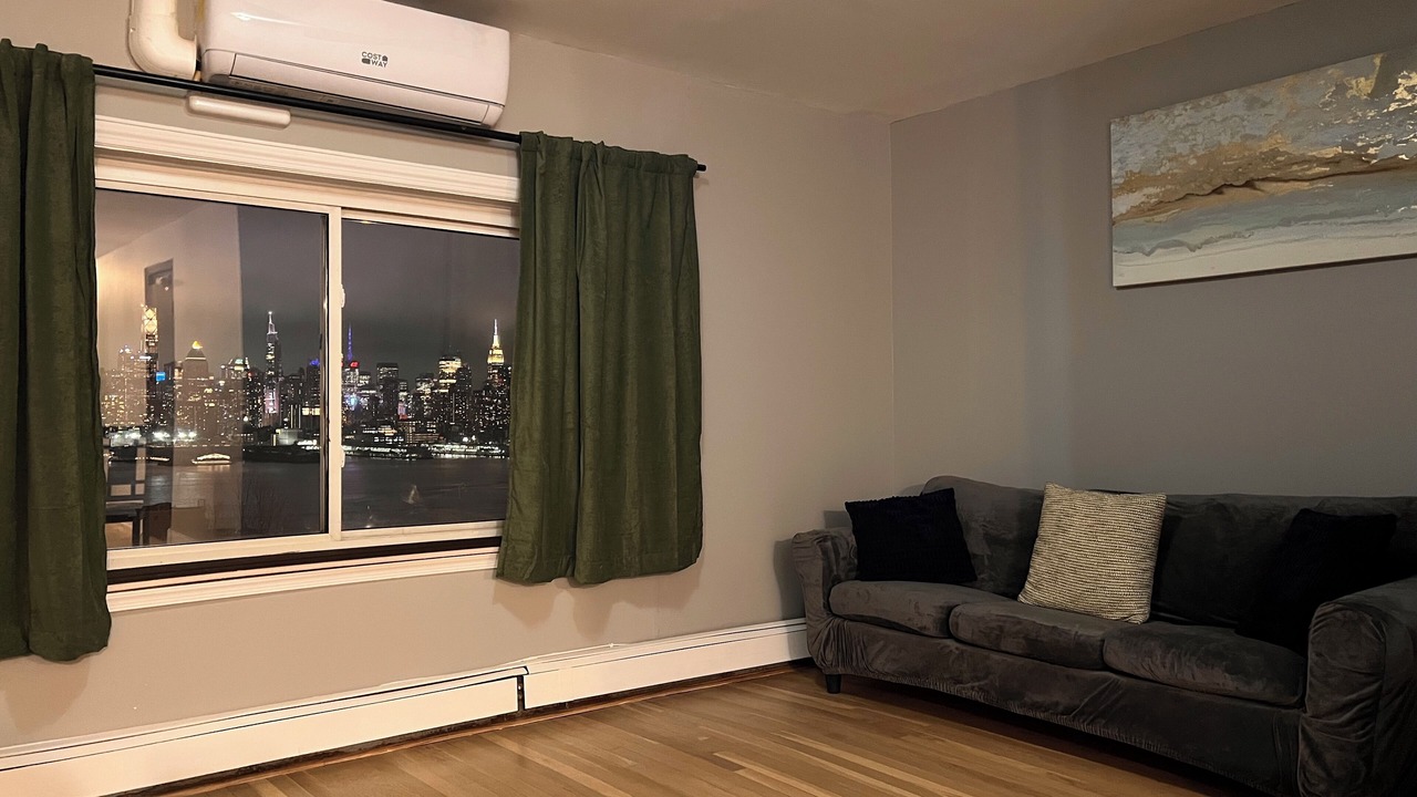 Photo of Bedroom in West New York