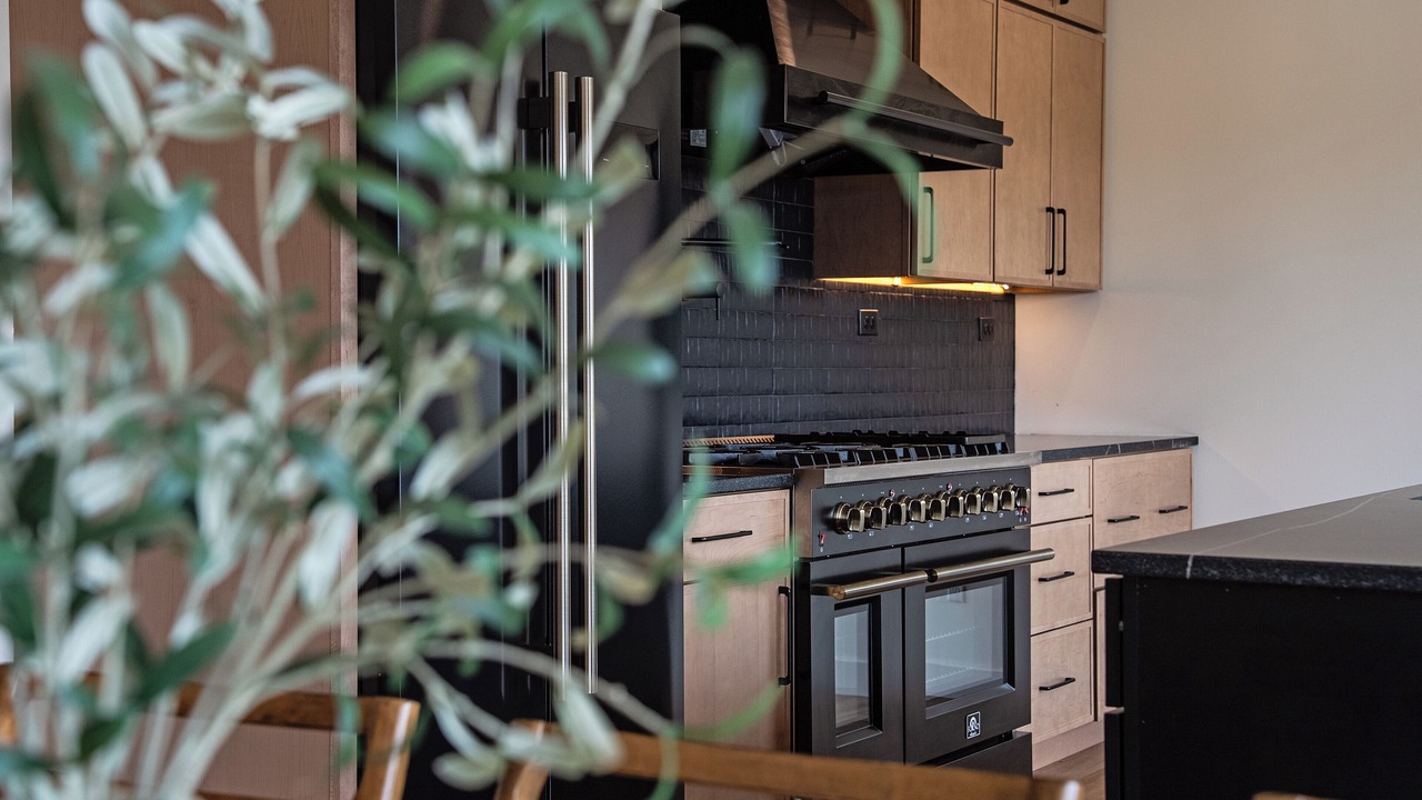 Photo of Kitchen in Starbuck