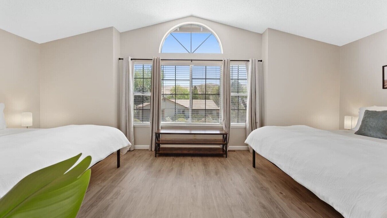 Photo of Bedroom in Sparks