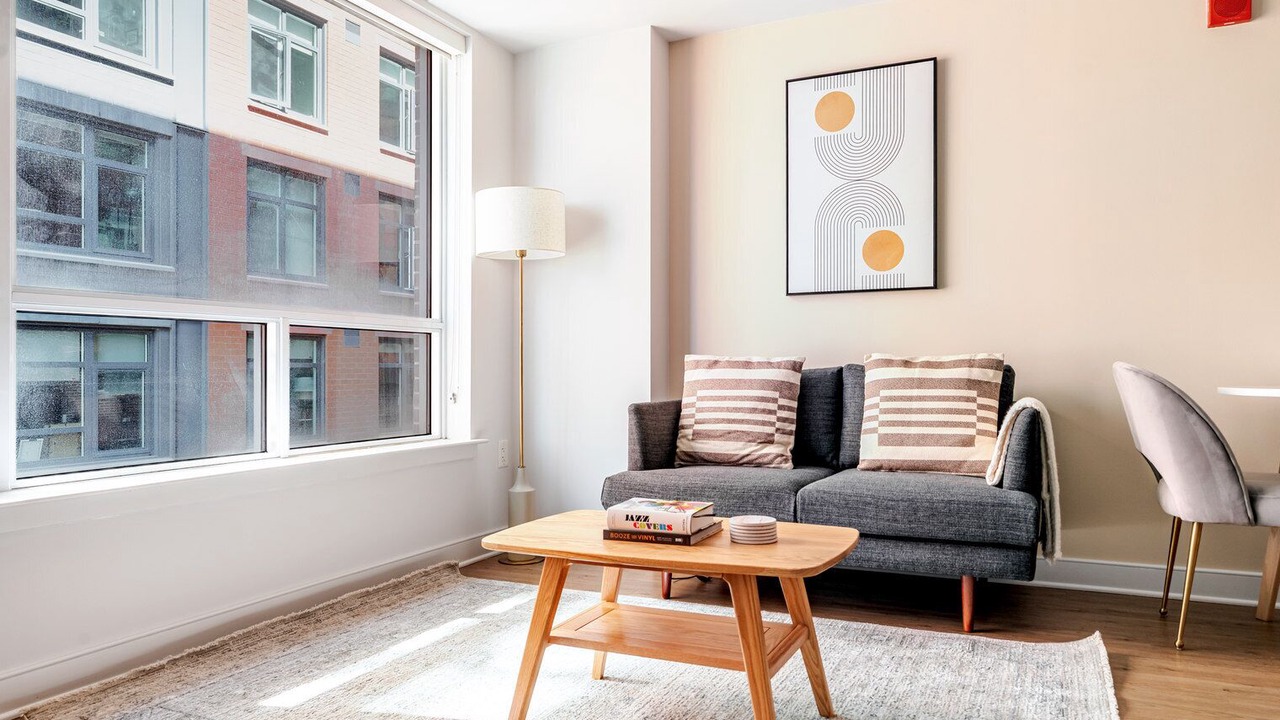 Photo of Livingroom in Mount Vernon Triangle