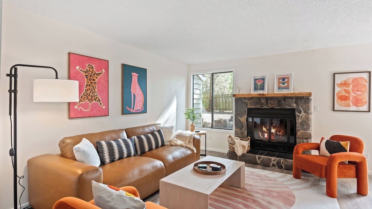 Photo of Livingroom in Oak Hills