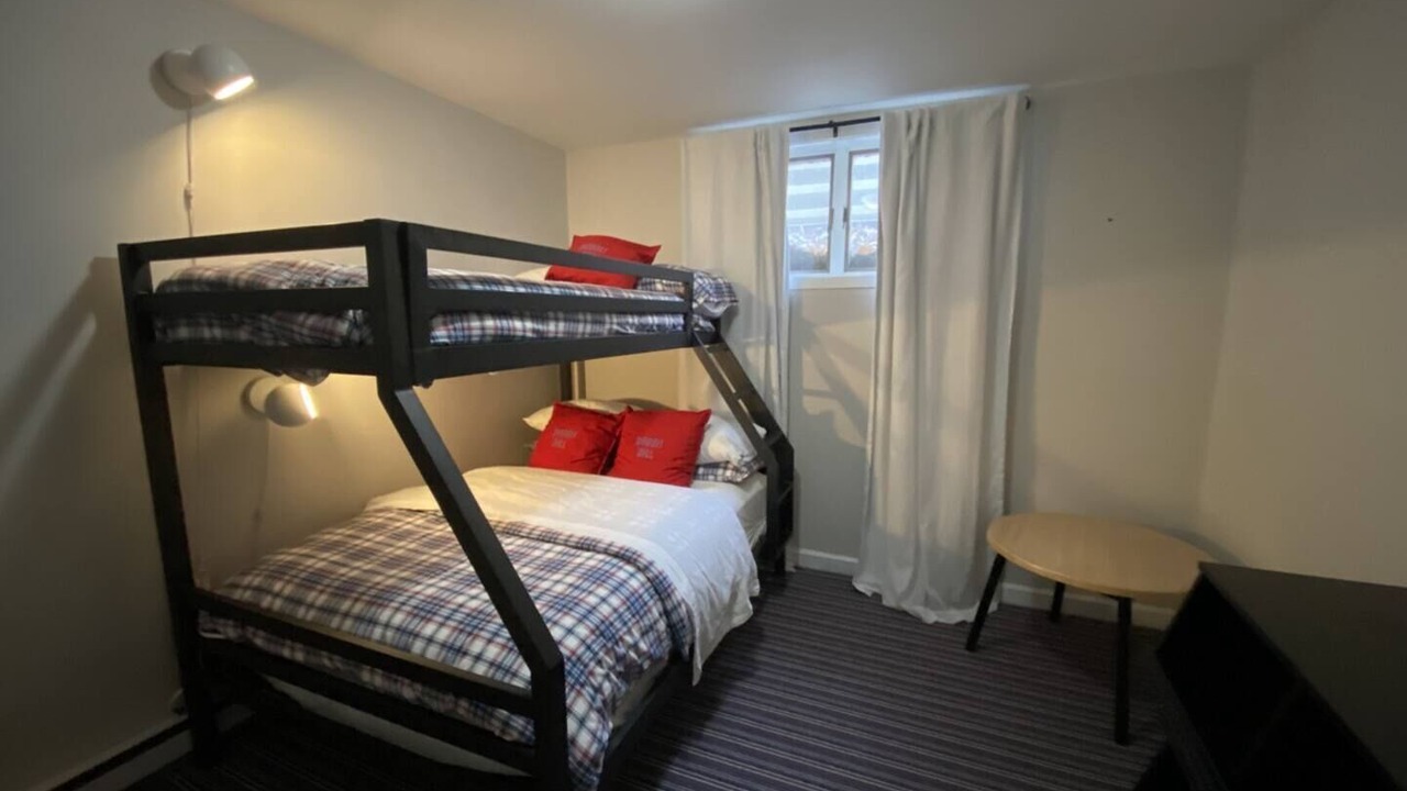 Photo of Bedroom in Warren