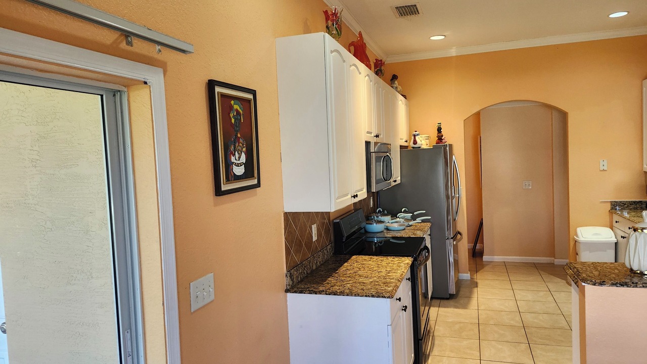 Photo of Kitchen in Port Saint Lucie