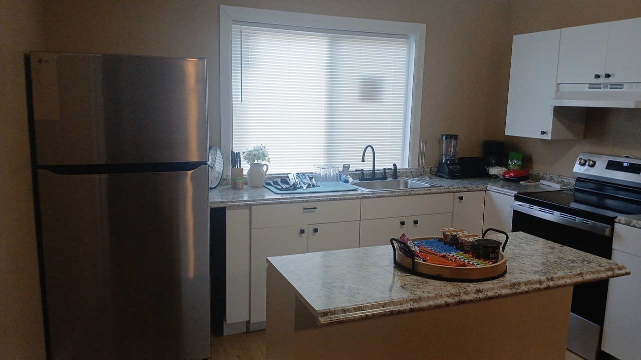 Photo of Kitchen in Center