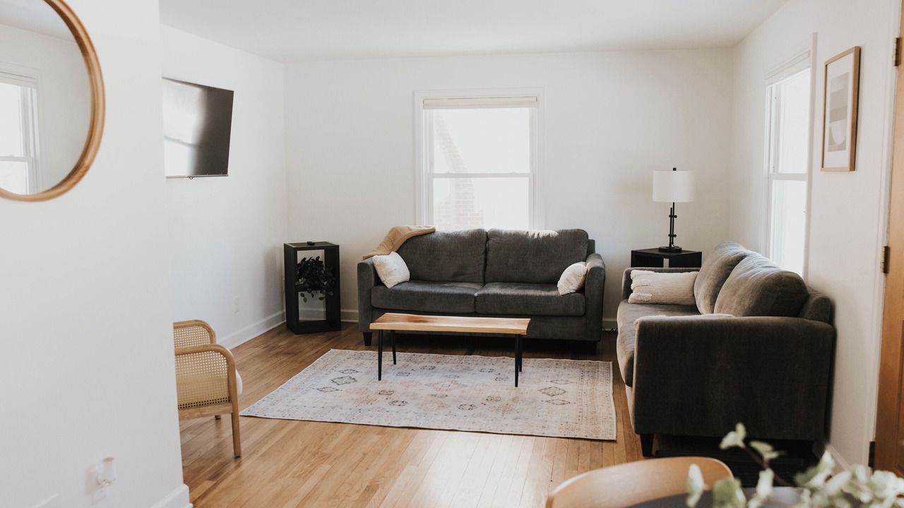 Photo of Livingroom in Ames