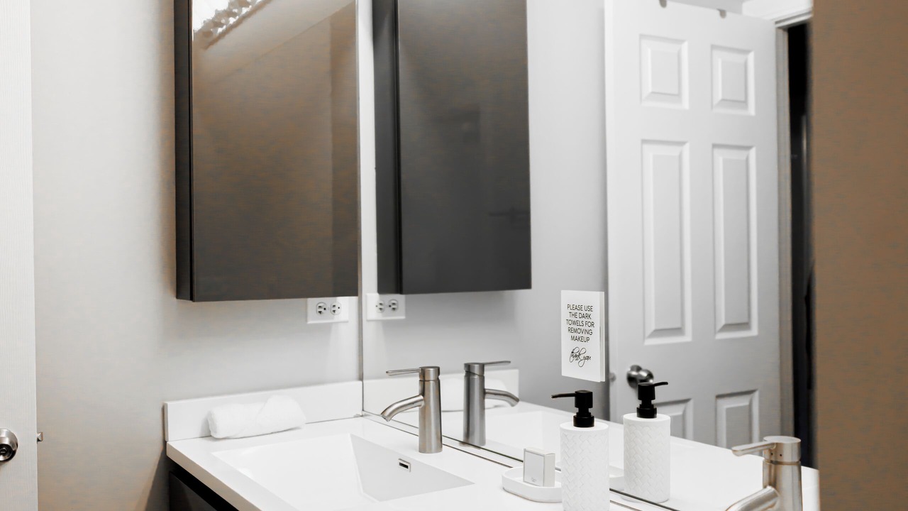 Photo of Bathroom in Fox Valley