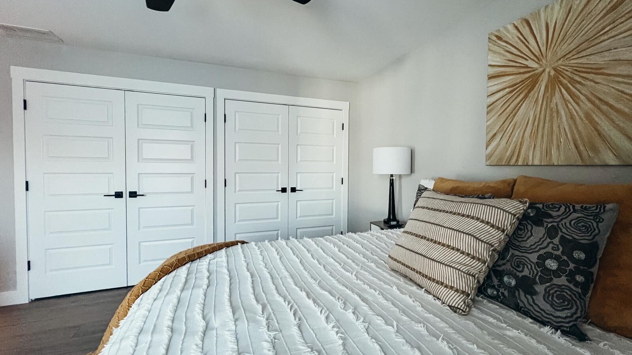 Photo of Bedroom in Newburgh