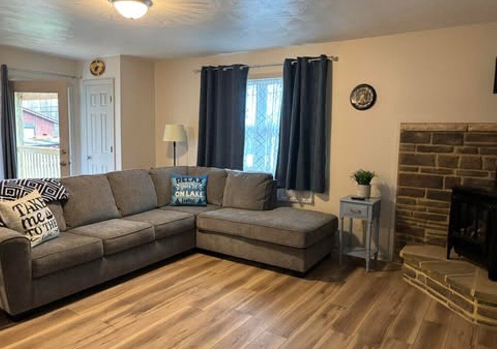 Photo of Livingroom in Mount Nebo