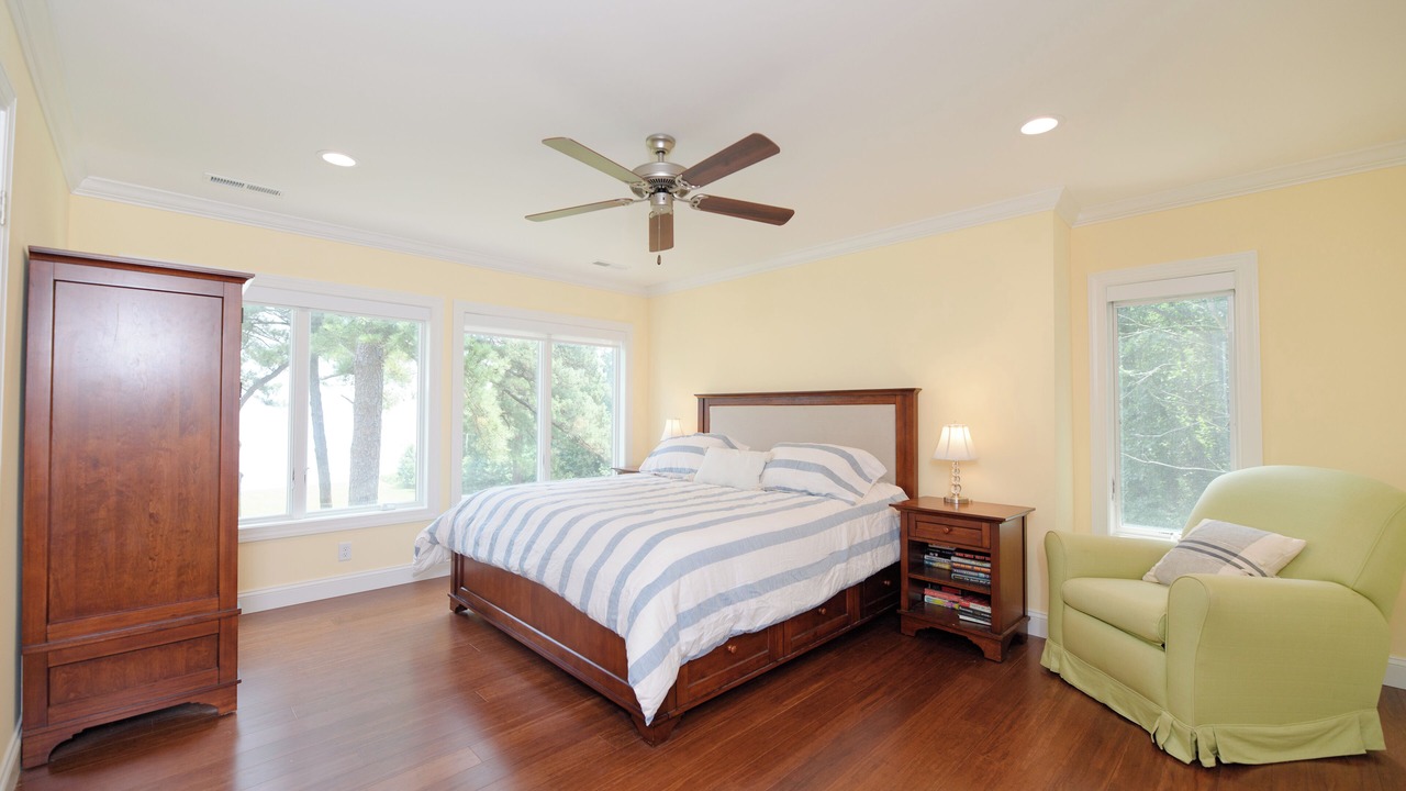 Photo of Bedroom in Saluda