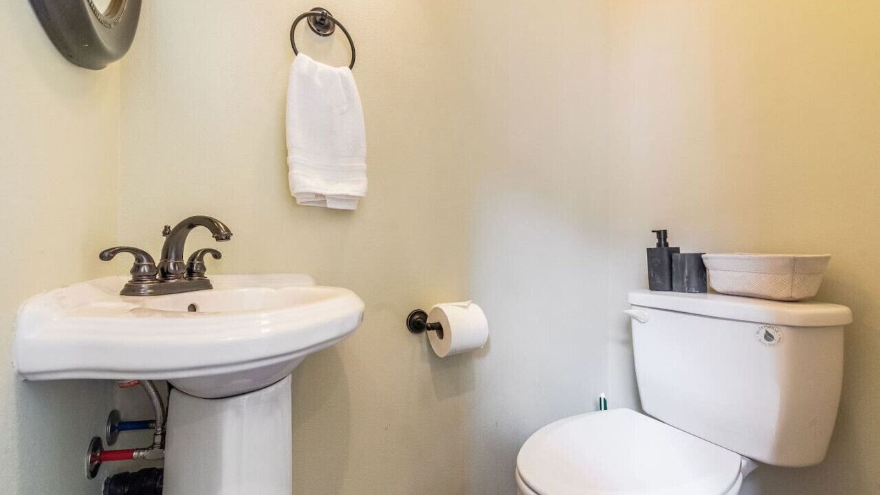 Photo of Bathroom in Hilltop