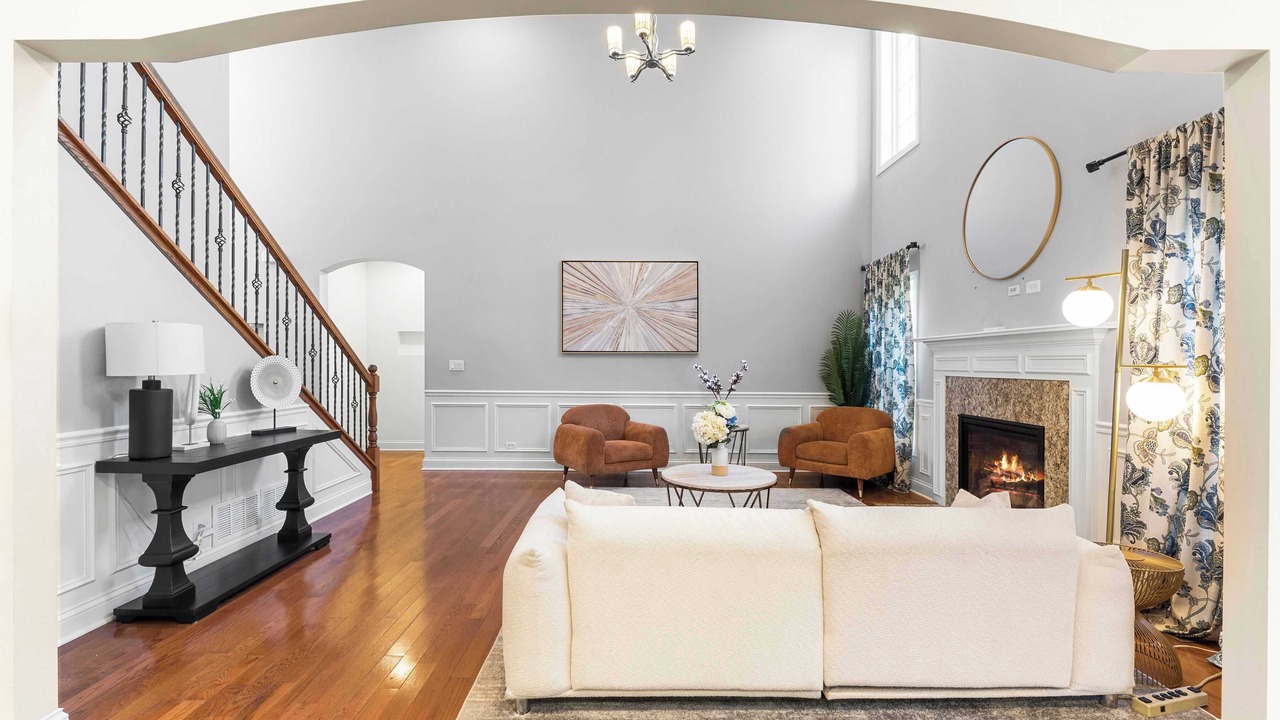 Photo of Livingroom in Libertyville