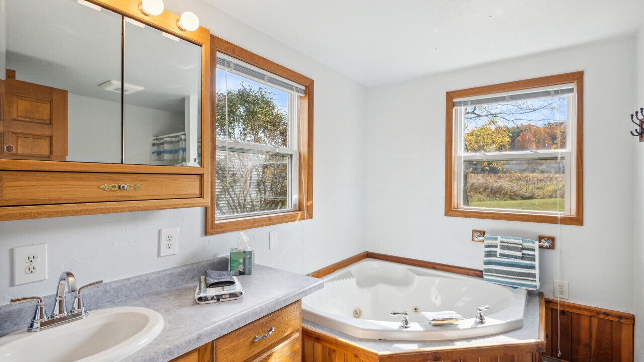Photo of Bathroom in Morrison