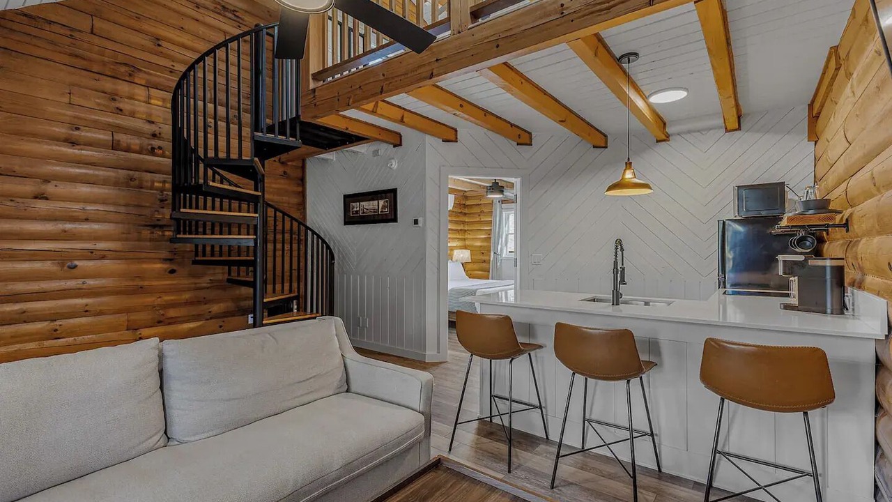 Photo of Livingroom in Cashiers