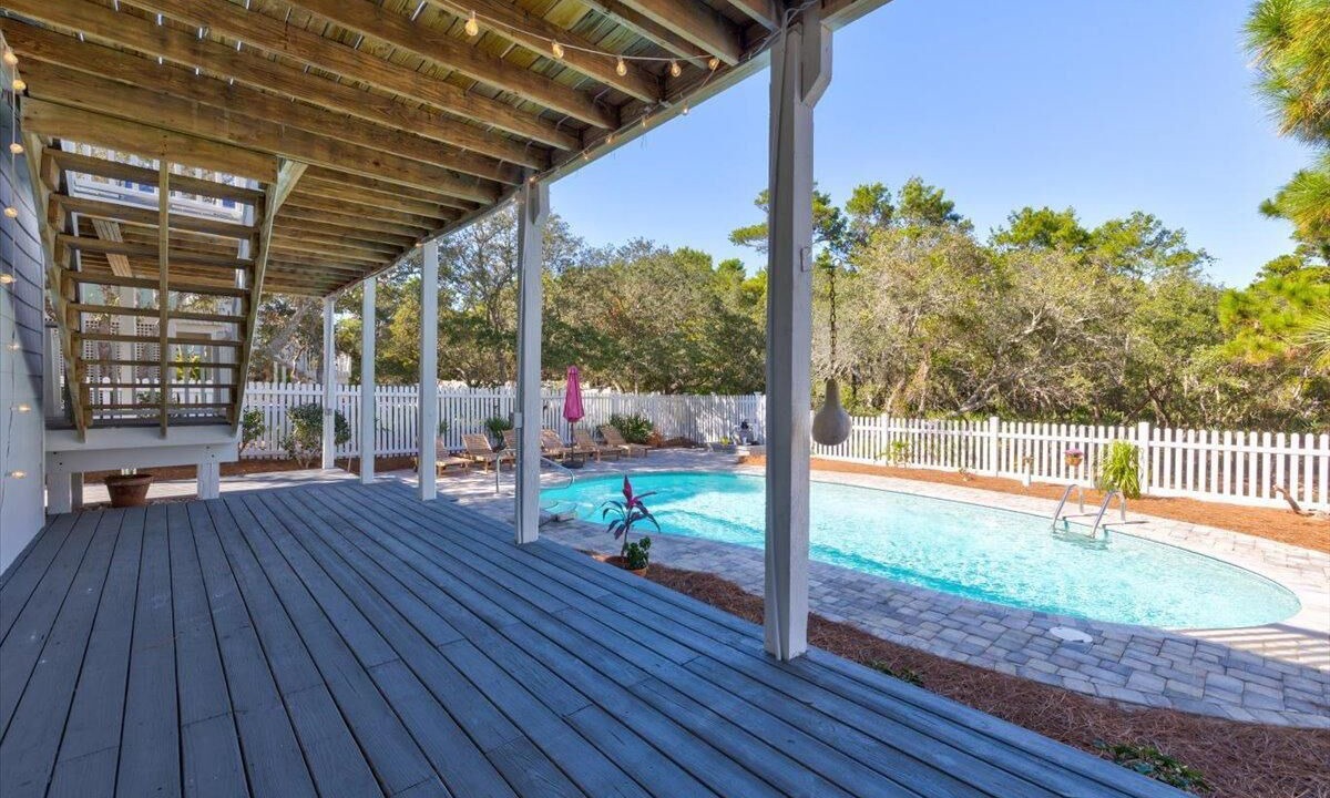 Photo of Outdoor in Gulf Trace