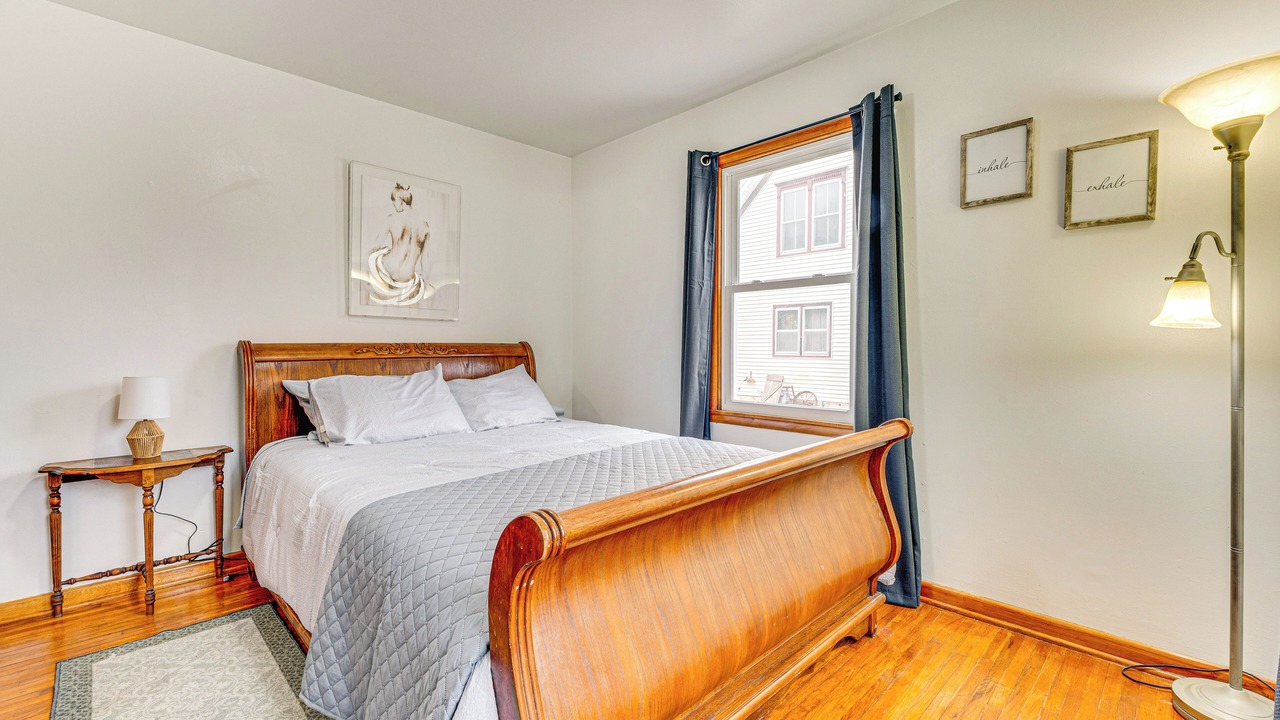 Photo of Bedroom in Lake Mills