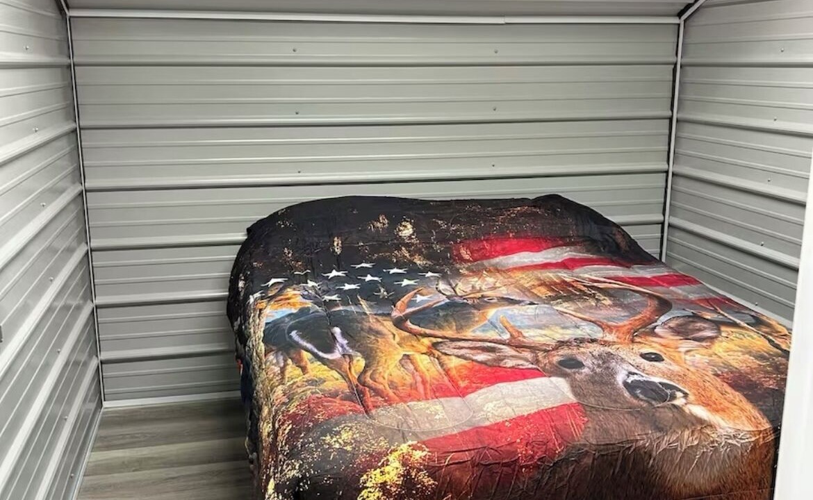Photo of Bedroom in Crawford County