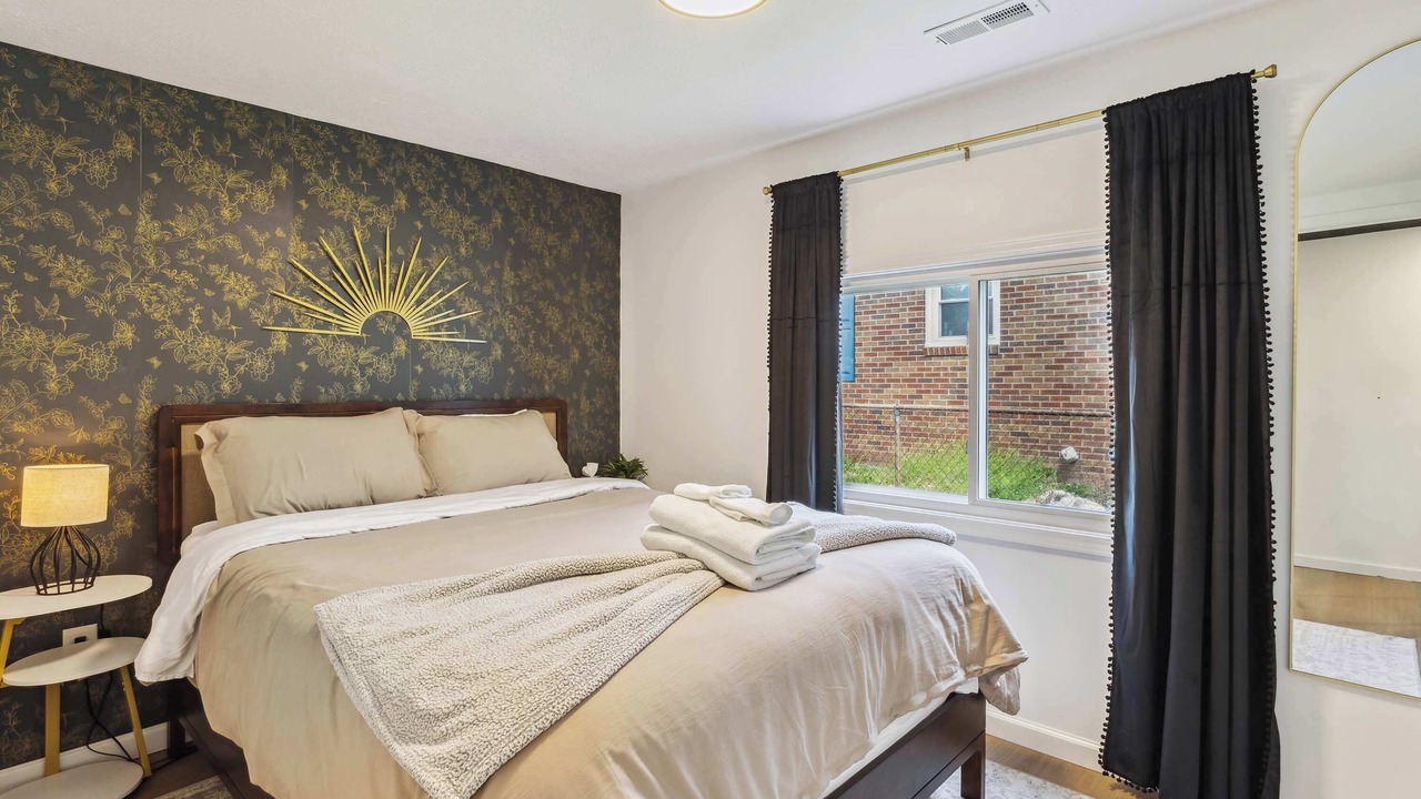 Photo of Bedroom in Vermilion