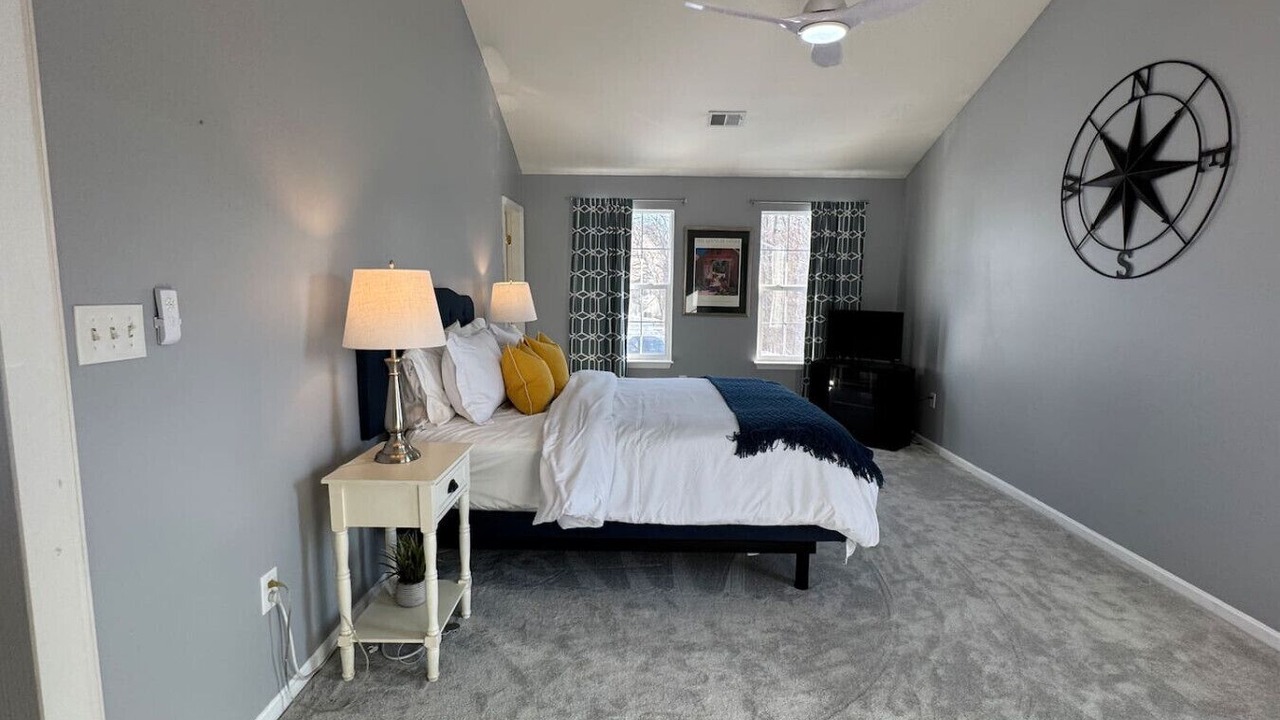 Photo of Bedroom in Manassas